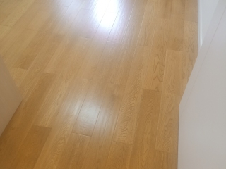 木地板铺设