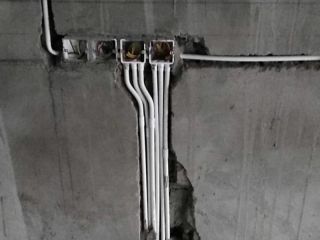 水、电管开槽施作