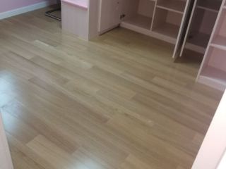 木地板铺设
