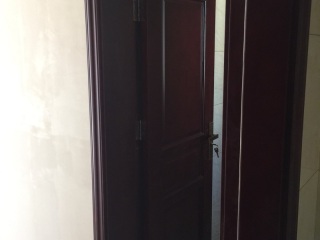 成品门及墙纸铺贴