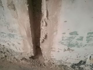 水、电管开槽施作