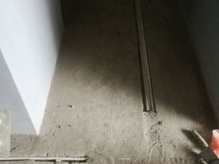 强、弱电路穿线施作