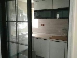 成品门及墙纸铺贴