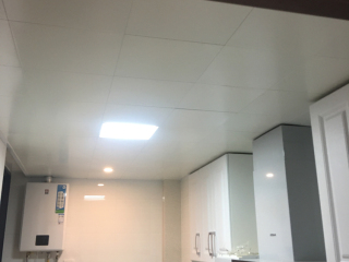 集成吊顶及橱柜柜体安装