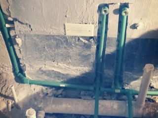 水、电管开槽施作