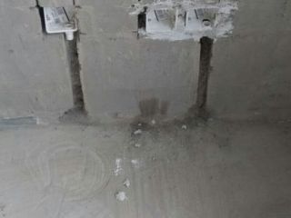 水、电管开槽施作