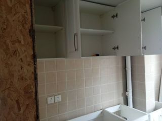 集成吊顶及橱柜柜体安装