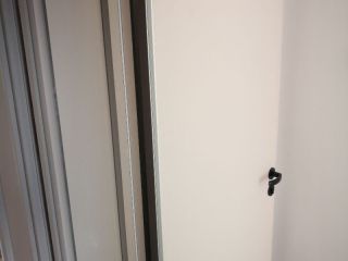 成品门及墙纸铺贴