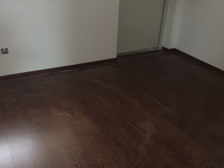 实木复合地板铺设
