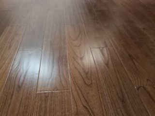 木地板铺设