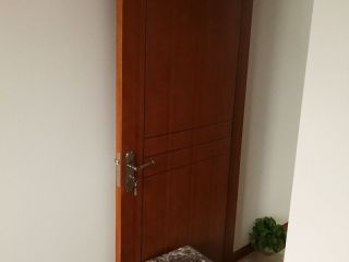 成品门及墙纸铺贴
