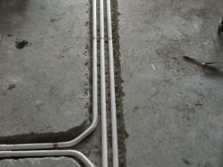 水、电管开槽施作
