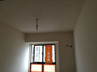 墙、顶面腻子批嵌