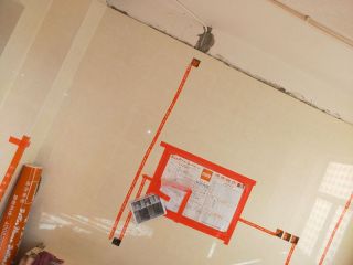 厨房、卫生间墙砖施作