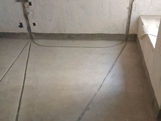 水、电管开槽施作