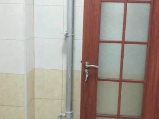 成品门及墙纸铺贴