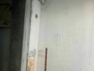 水、电管开槽施作
