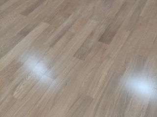 实木复合地板铺设