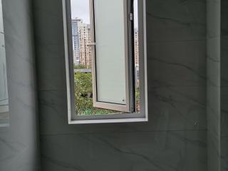 成品门及墙纸铺贴