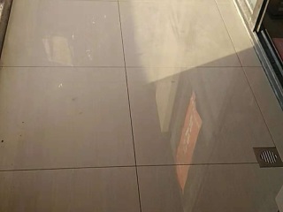 地砖铺贴及地面找平施作