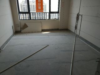 强、弱电路穿线施作