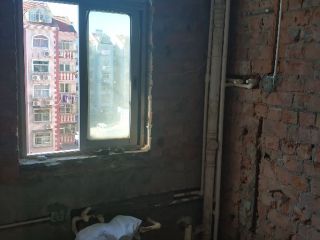 水、电管开槽施作