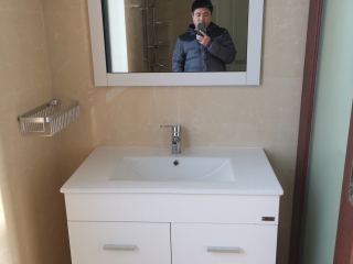 橱柜台面及台盆柜安装