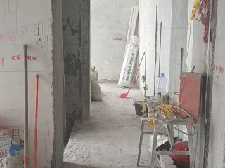 水、电管开槽施作