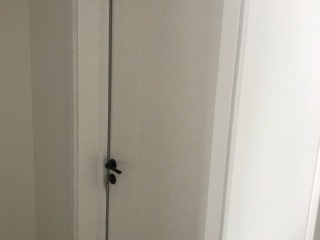 成品门及墙纸铺贴