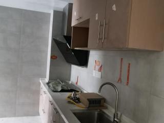 水、电管开槽施工