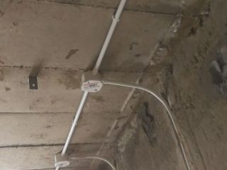 强、弱电路穿线施作