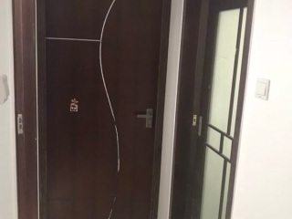 成品门及墙纸铺贴
