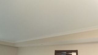 墙、顶面腻子批嵌
