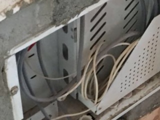 强、弱电布管，穿线施作