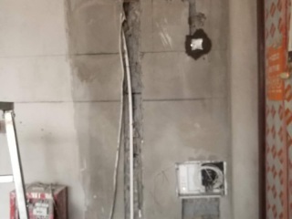 水、电管开槽施作