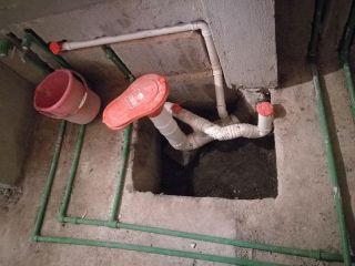 水电线管开槽施工