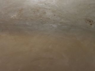 地砖铺贴及地面找平施作