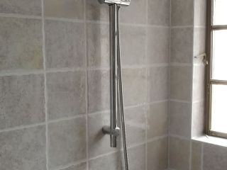 洁具、五金、电器安装