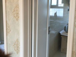 套装门、踢脚线安装