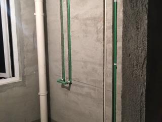 水、电管开槽施工