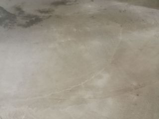 地砖铺贴及地面找平施作