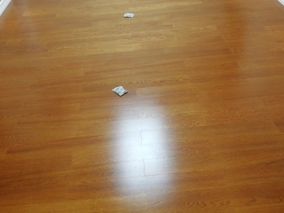 实木复合地板铺设