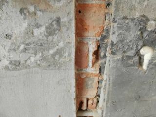 水、电管开槽施工