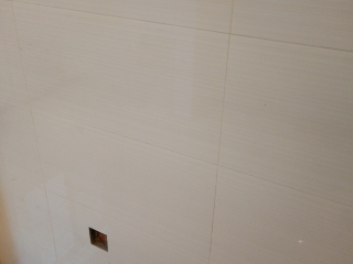 厨房、卫生间墙砖施作