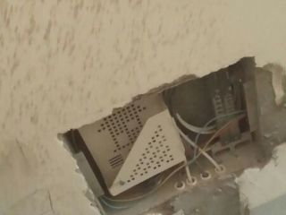 强、弱电路穿线施作