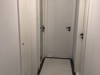 成品门及墙纸铺贴