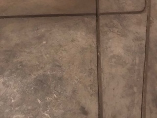 水、电管开槽施工