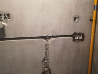 水、电管开槽施工