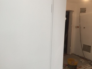 成品门及墙纸铺贴