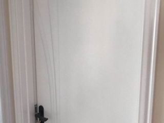 成品门及墙纸铺贴